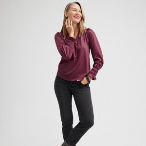 EUC XXL Chico’s Burgundy Top (looks leather)